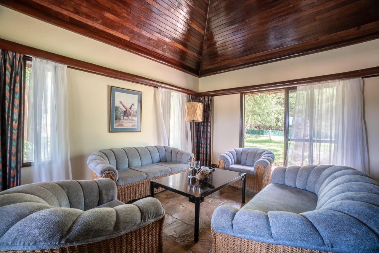 Sarova Shaba Game Lodge Archers Post Luaran gambar