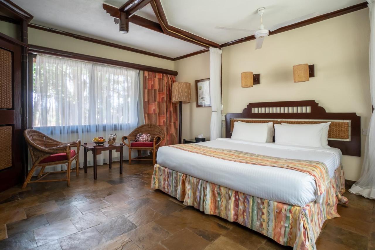 Sarova Shaba Game Lodge Archers Post Luaran gambar