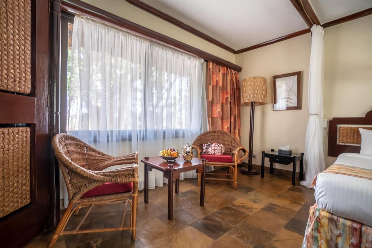 Sarova Shaba Game Lodge Archers Post Luaran gambar