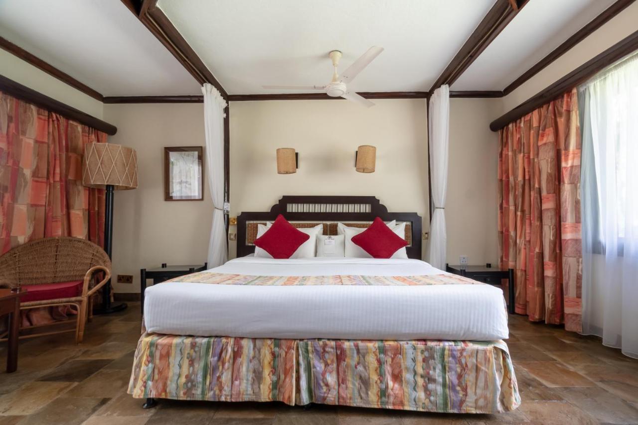 Sarova Shaba Game Lodge Archers Post Luaran gambar